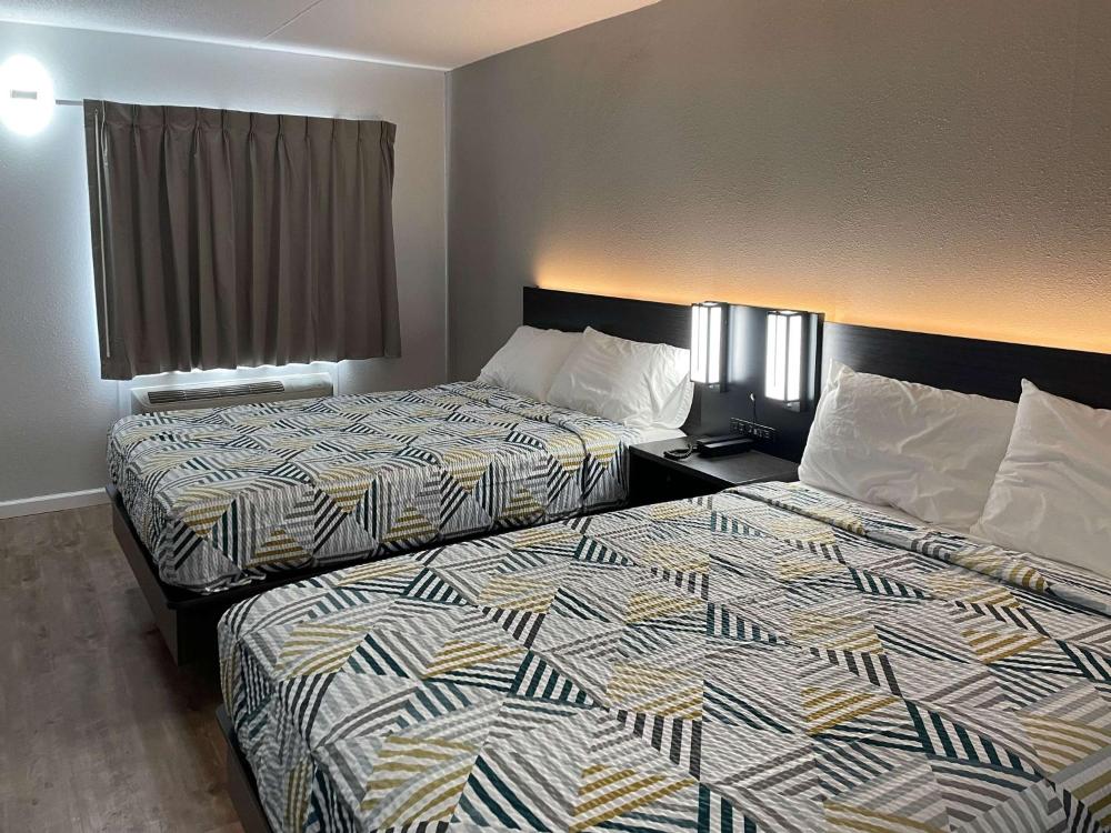 Quadruple Room - Smoking interior